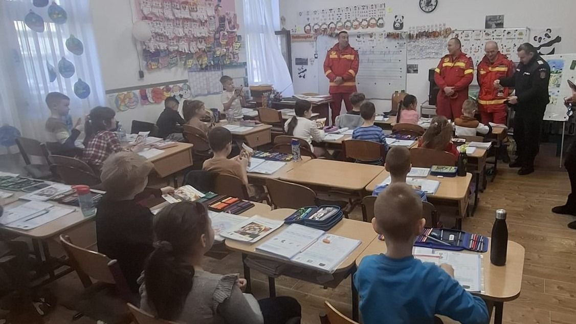 Tájékoztató tevékenységeket tartanak a tűzoltók 