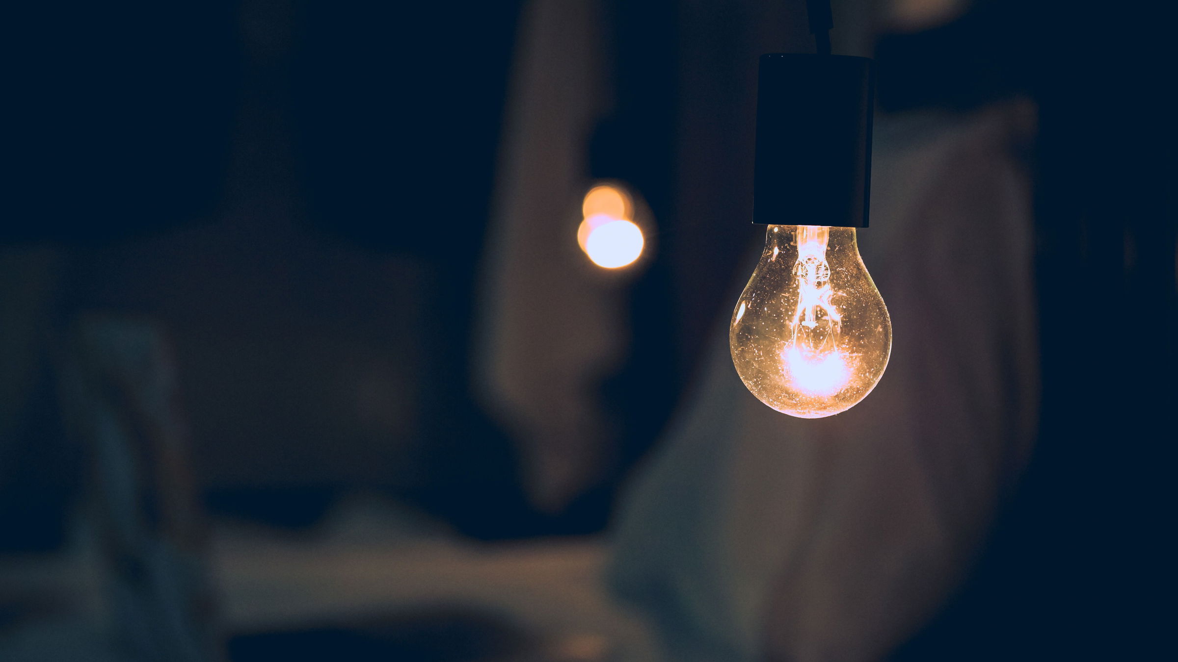 Marcel Ciolacu: Meghosszabbítjuk az áram és a gáz árának korlátozását