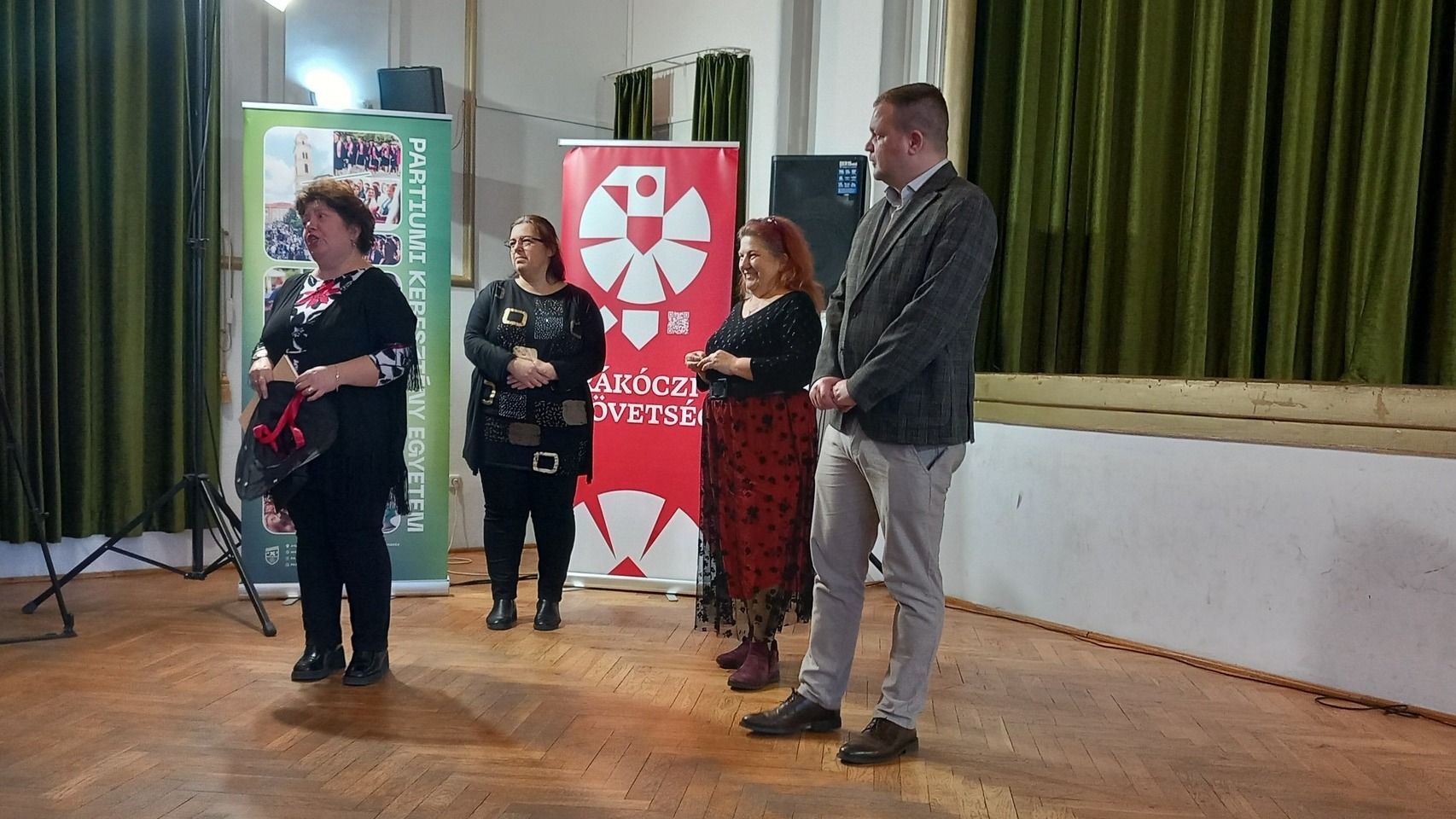 Magyar iskolaválasztásra ösztönzik a szülőket