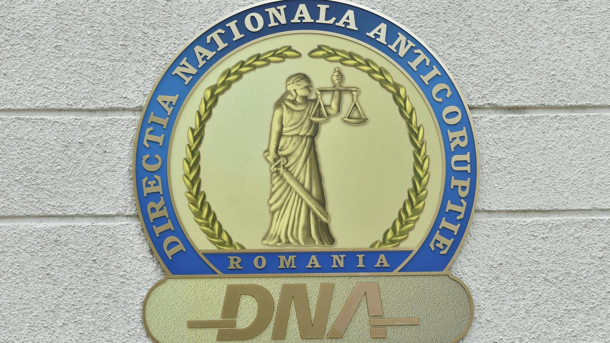 Óvadék ellenében hatósági felügyelet alá helyezték Cătălin Ștefăniță Zisu tábornokot