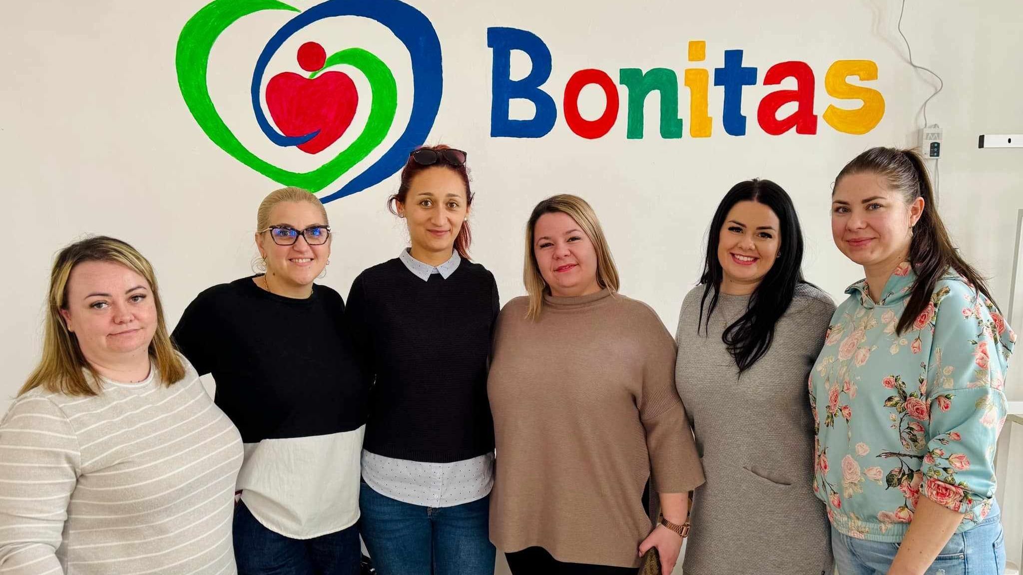 Kéz- és körömápolással kapcsolatos foglalkozás a Bonitasnál