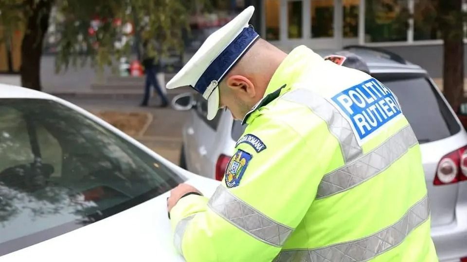 Gyalogosokat és gyorshajtókat büntettek a rendőrök