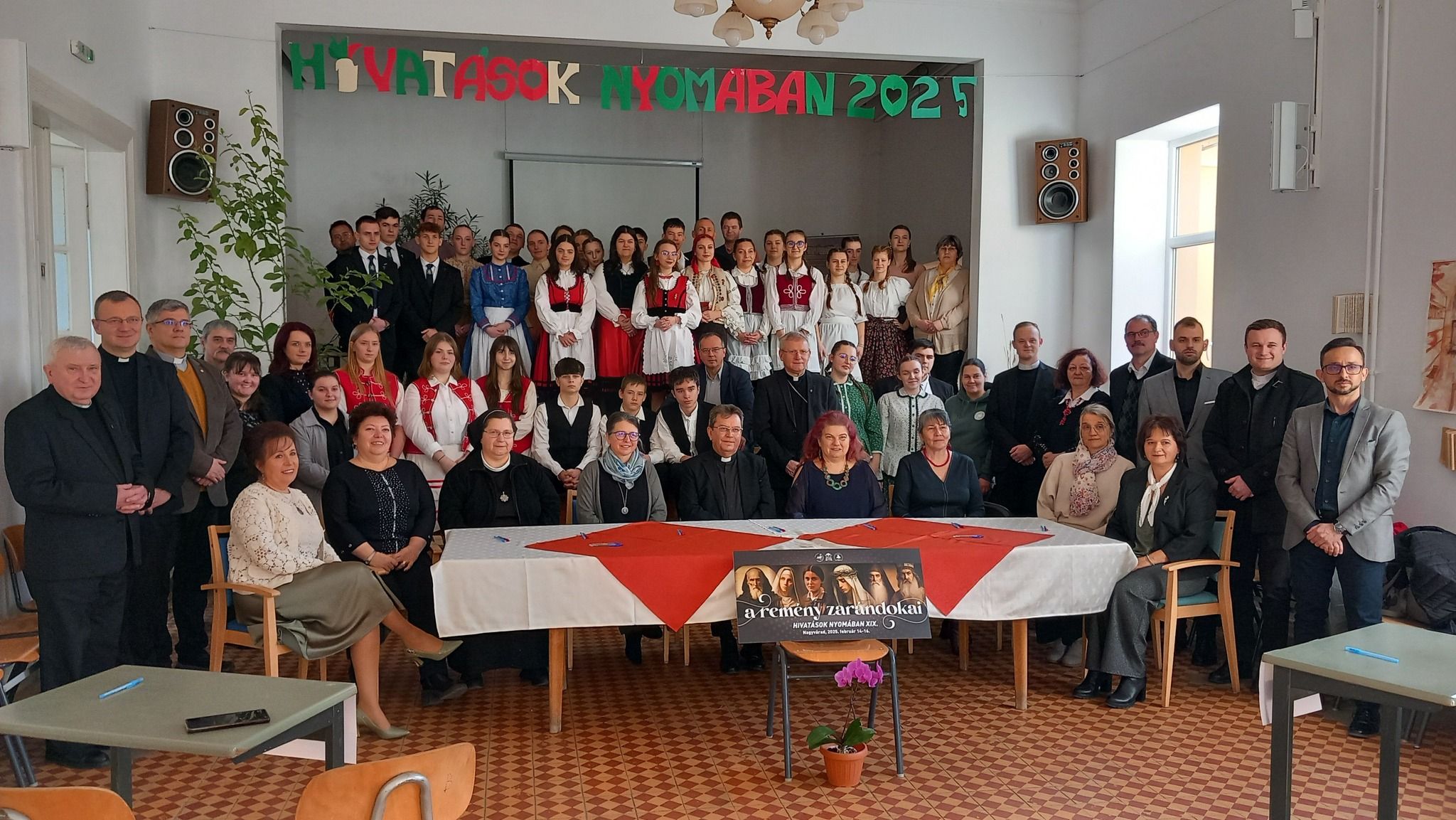 A béke volt a fő témája az idei Hivatások nyomában hittanversenynek