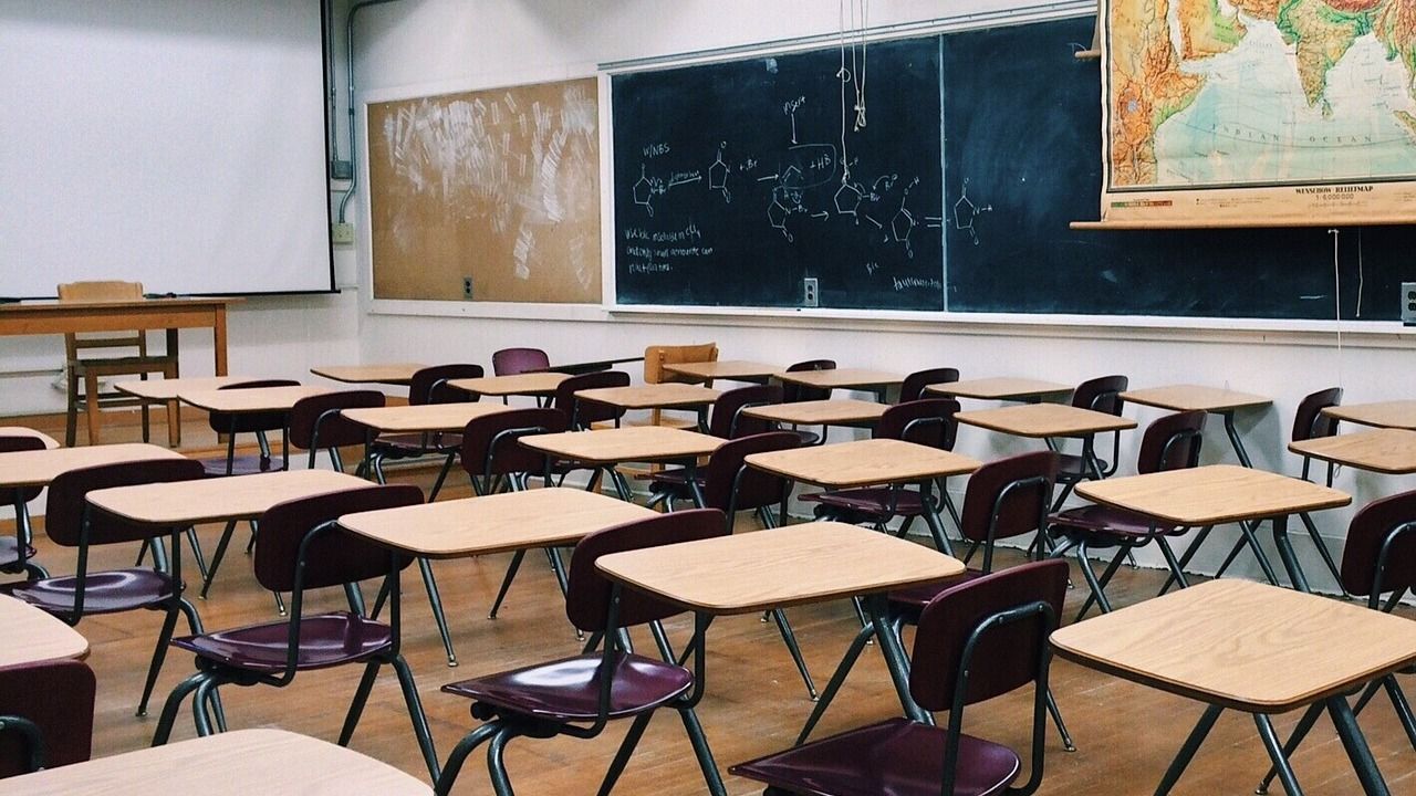 Daniel David: Egyértelmű, hogy a jelenlegi formájában nem lehet továbbvinni az oktatási rendszert