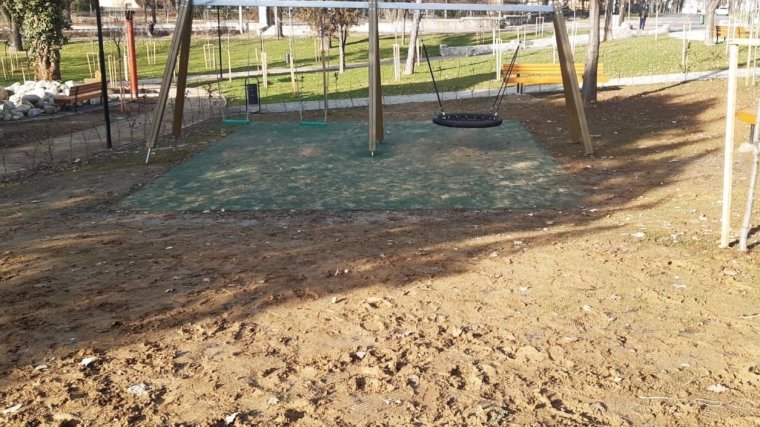 Mégiscsak kell a rekortán burkolat