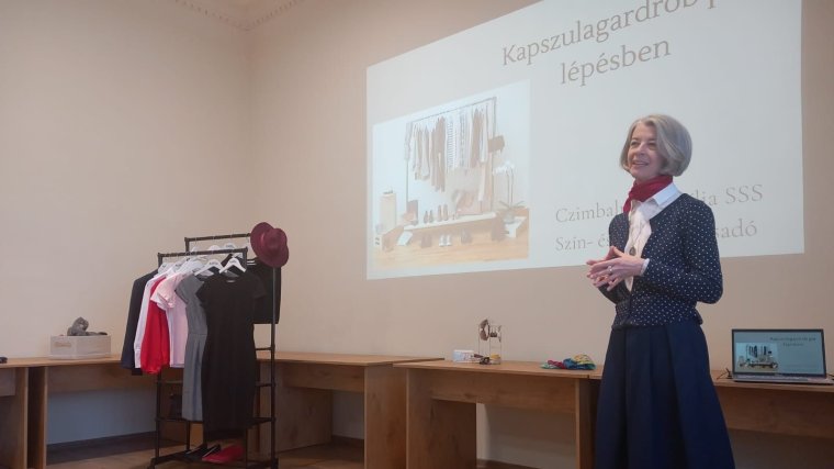 A kapszulagardróbról, avagy hogyan lehet stresszmentes az öltözködés