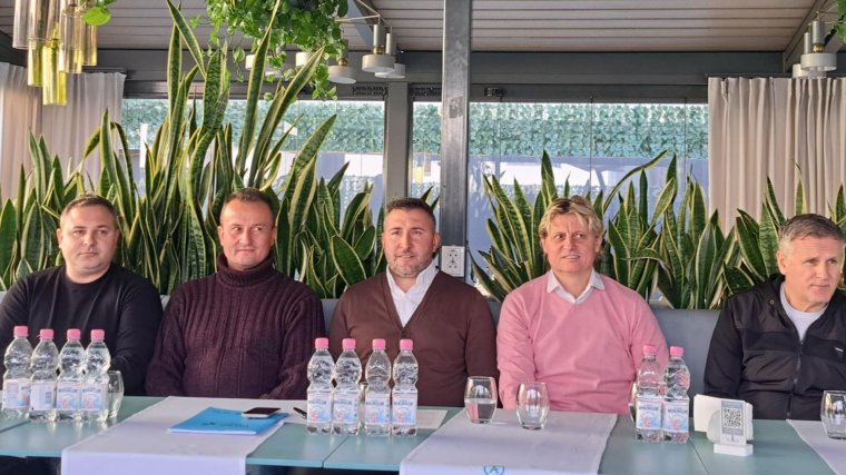 Zeno Bundea és csapata új irányt adna a Bihar megyei labdarúgásnak