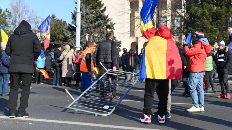 Bukaresti tüntetés: négy személy ellen indult büntetőeljárás
