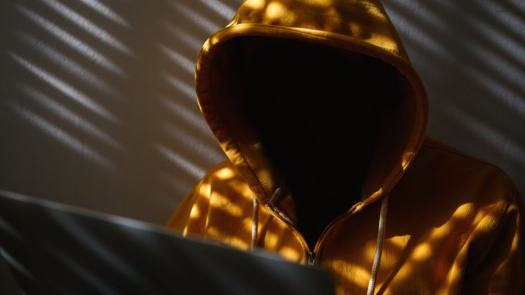 Gyermekpornográfia miatt ítéltek el egy barátkai férfit – 9000 tiltott felvételt találtak a telefonján