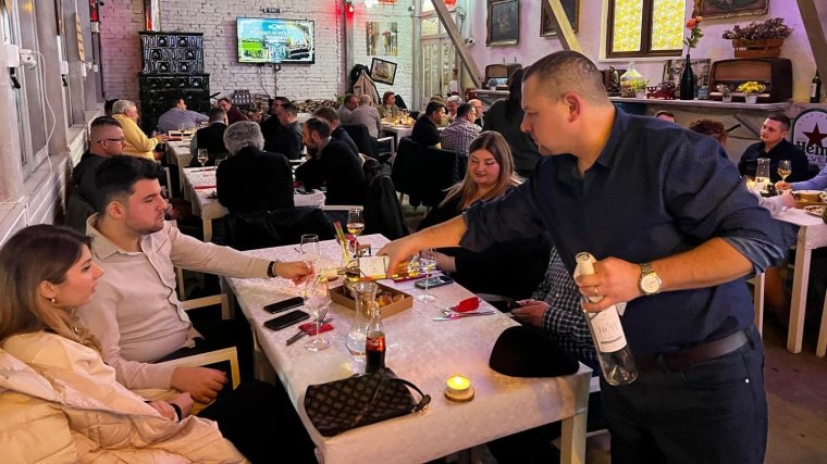 Újjászülető bakator – Heit Lóránd estje a Bodegában