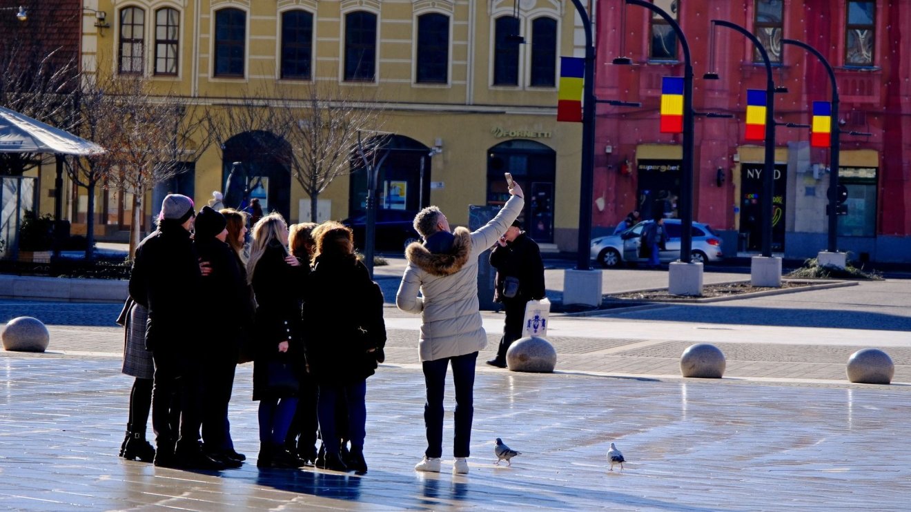 Egyre hosszabban időznek Nagyváradon a turisták