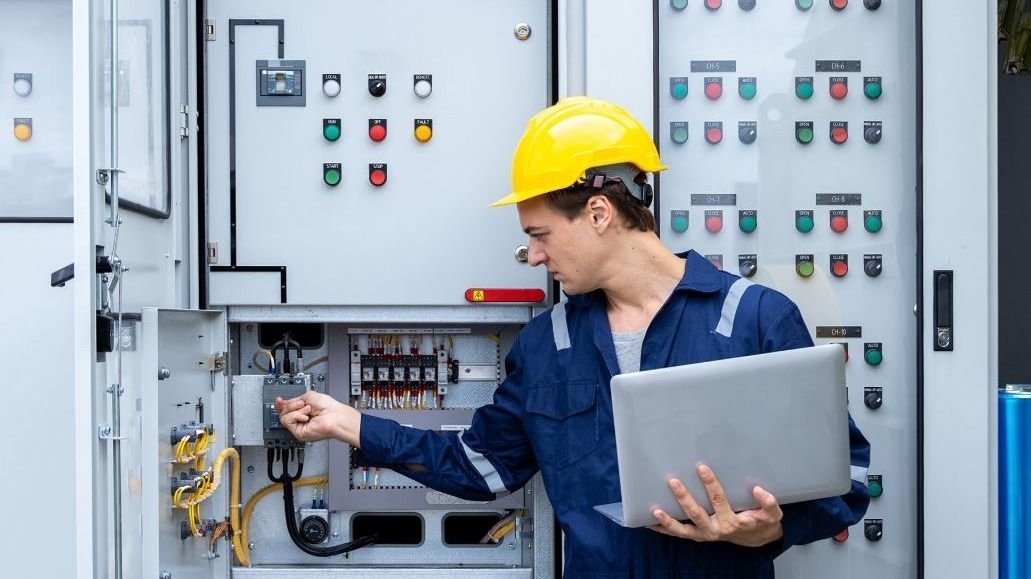 Gyakornoki program indul a váradi mérnökhallgatóknak