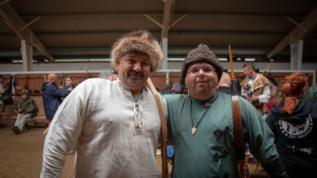 Célkeresztben a múlt ereje – Történelmi íjászok Nagyváradról