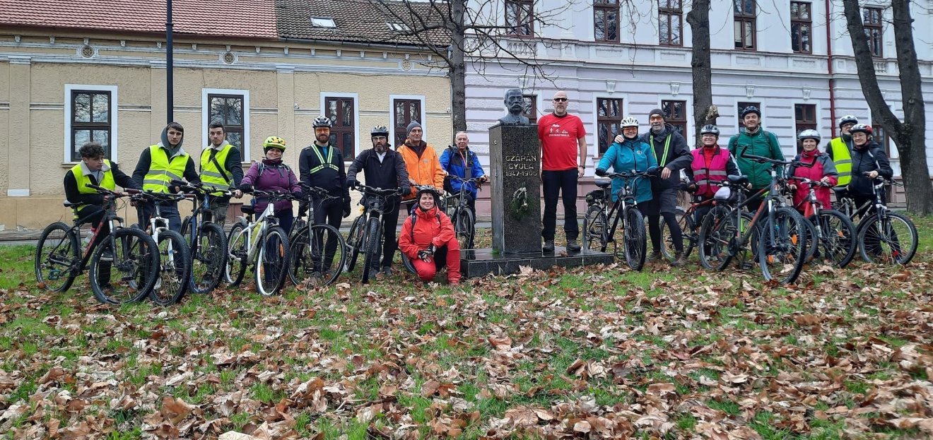 Szezonkezdő biciklitúra az EKE szervezésében
