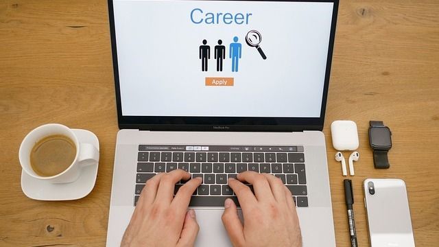 Bestjobs: Az állásokra jelentkezők több mint fele 35 évnél fiatalabb