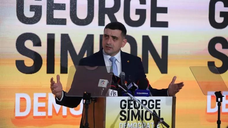 Simion: A következő két hónapban a rendszer céltáblája leszek