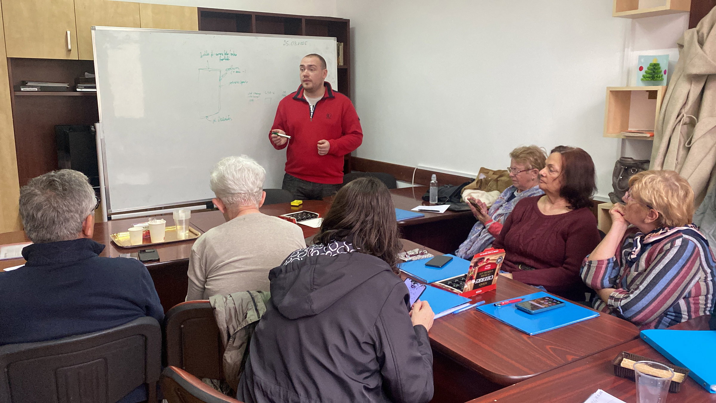 Ingyenes tanfolyamok időseknek