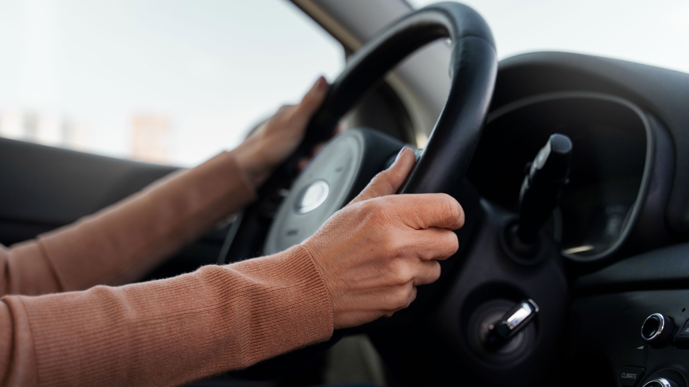 Bejegyzetlen autót vezetett