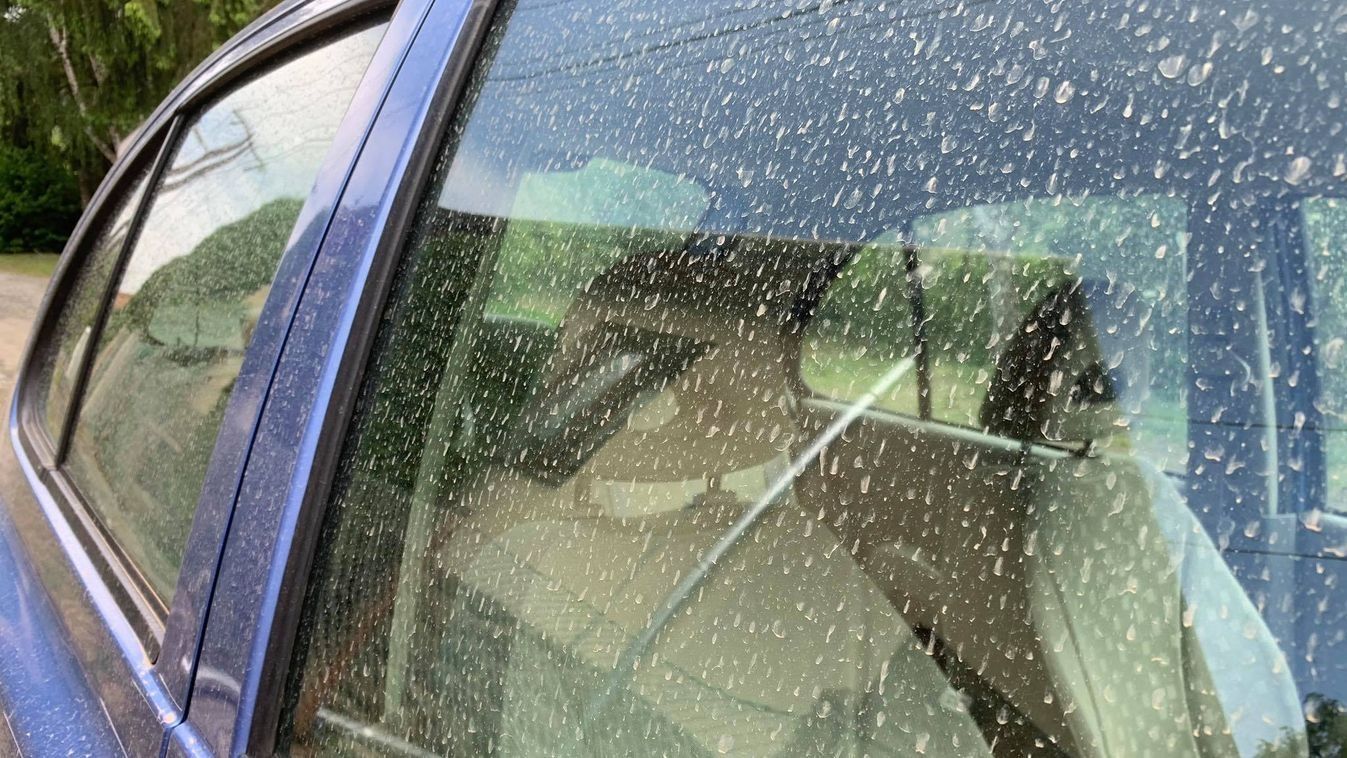 Esővel érkezik a szaharai por