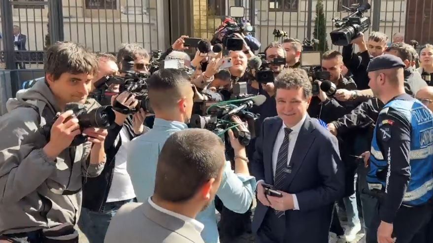 Nicușor Dan és Călin Georgescu pénteken nyújtja be jelölési iratcsomóját