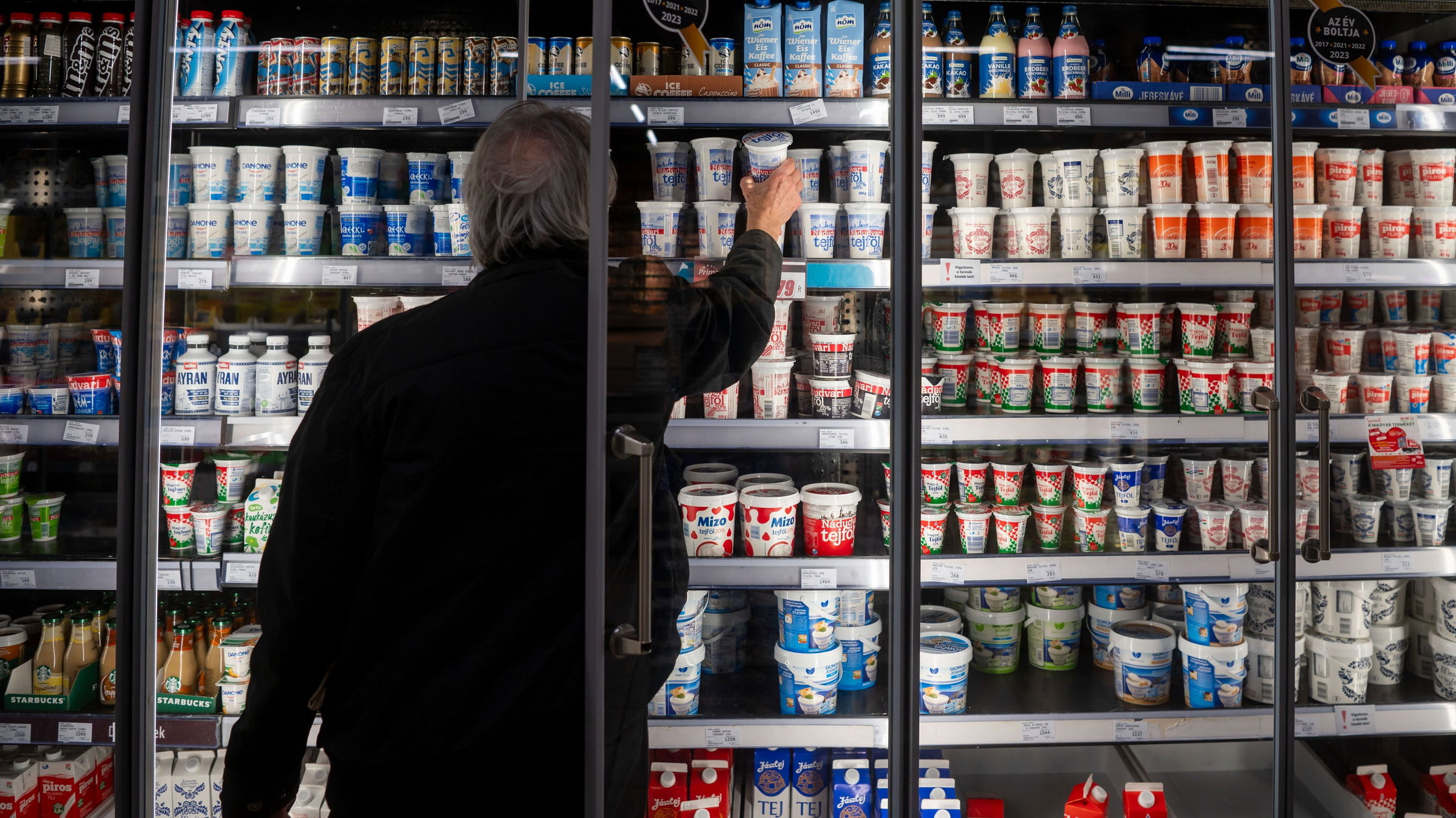 A kormány szeptember 30-ig meghosszabbította az alapélelmiszerek árrésstopját