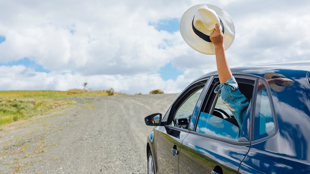 ANAT-alelnök: A közalkalmazottaknak várhatóan idén is kártyára utalják a 800 lejes üdülési támogatást