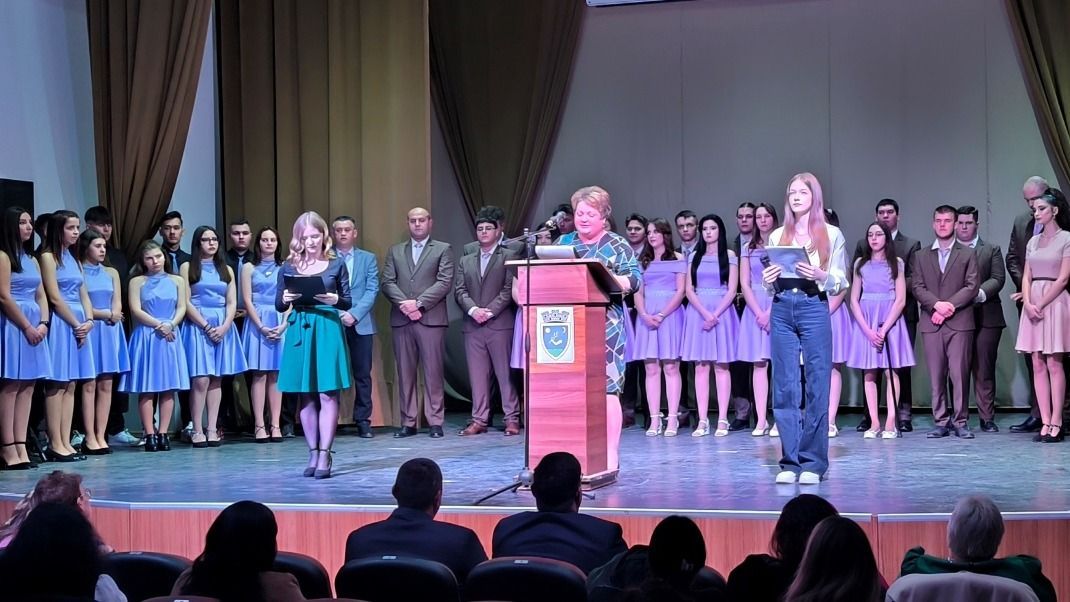 Szalagtűző ünnepséget tartottak Érmihályfalván