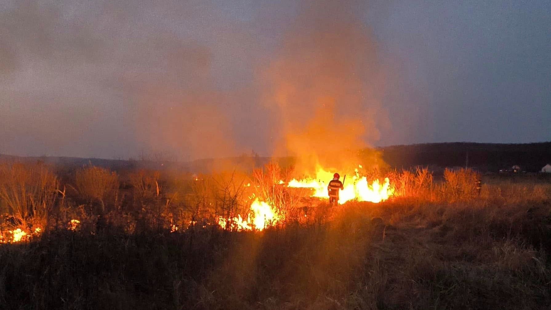 A rendőrség vizsgálatot indított a tarlótüzek miatt