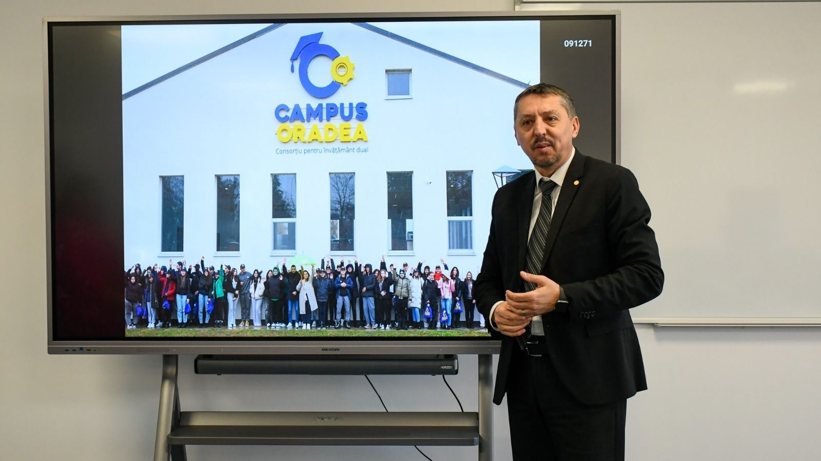 Nagyváradon tartott előadást a román oktatási miniszter