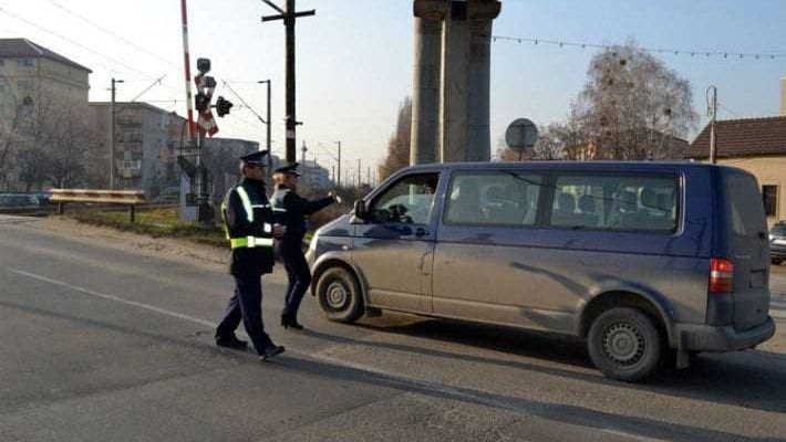 A vasúti átjáróknál tartottak ellenőrzéseket a rendőrök, 434 bírságot róttak ki egy nap alatt
