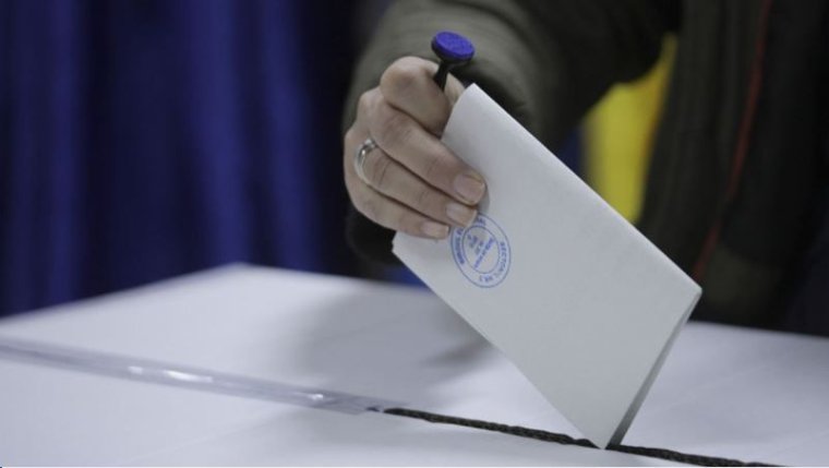 A külügy becslései szerint fordulónként 3.600.000 szavazólapra lesz szükség a külképviseleti szavazóhelyiségekben