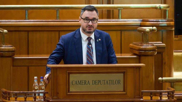 Egy hét múlva tárgyalja a parlament a belügyminiszter ellen benyújtott egyszerű indítványt