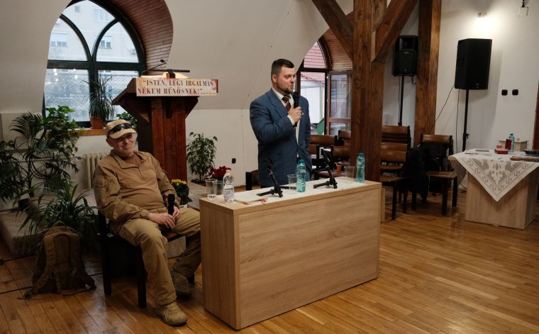 Robert C. Castel: Oroszország újra előveheti a konyhakést