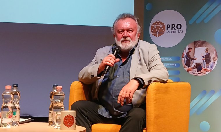 FRISSÍTVE| Nagyvárad vendége volt Csuja Imre, a Halhatatlanok Társulatának tagja