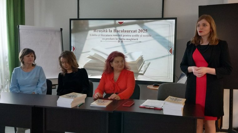 Hiánypótló román érettségi segédanyagot mutattak be