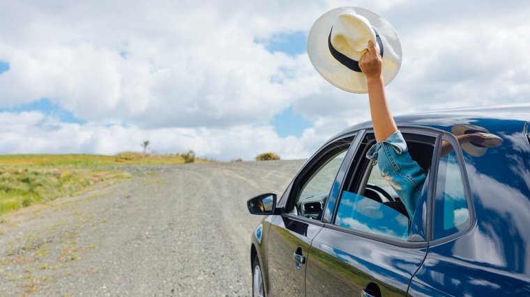 ANAT-alelnök: A közalkalmazottaknak várhatóan idén is kártyára utalják a 800 lejes üdülési támogatást