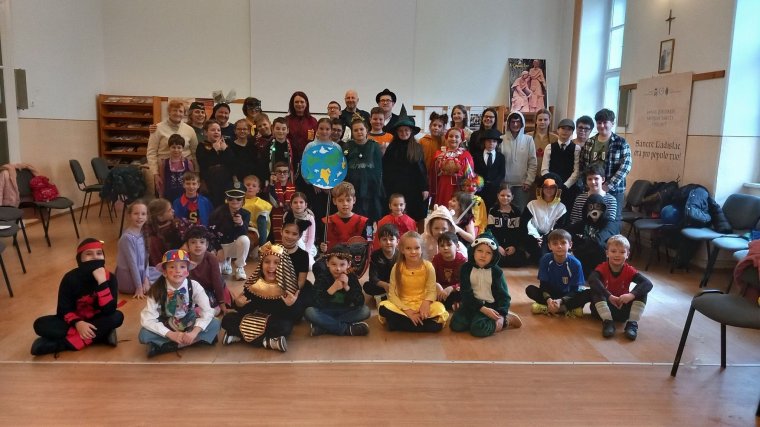 Batyus farsangot szerveztek hittanosoknak