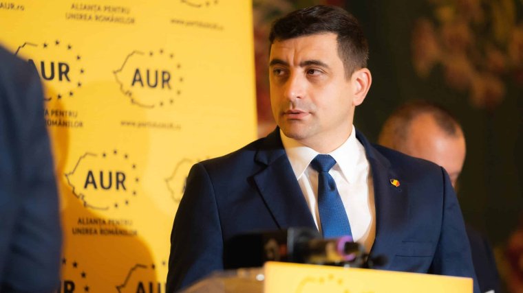 Simion: A Ciolacu-kormány csúfos kudarca a román állampolgárok amerikai vízummentességének felfüggesztése