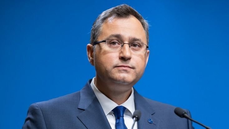 Elfogadta a kormány az államtitkárok számát 56-ra csökkentő sürgősségi rendeletet