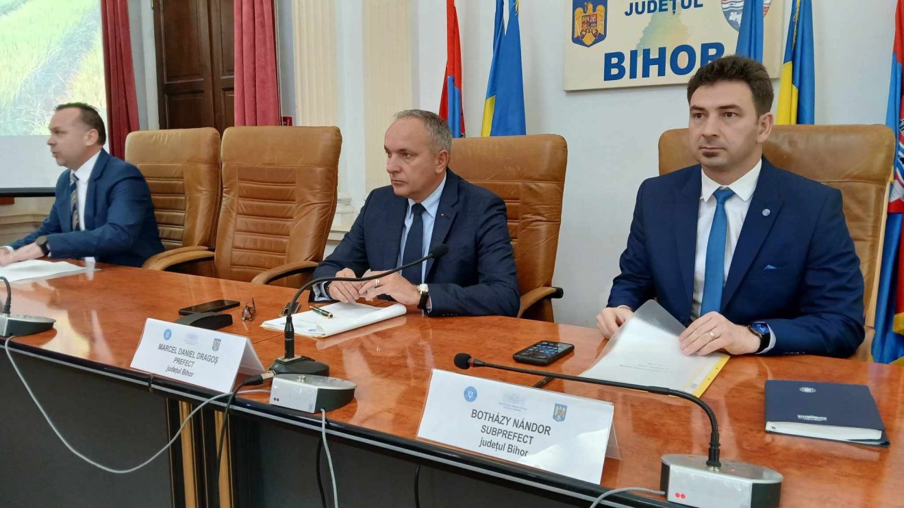 Lassan dolgozik a megyei kataszteri hivatal