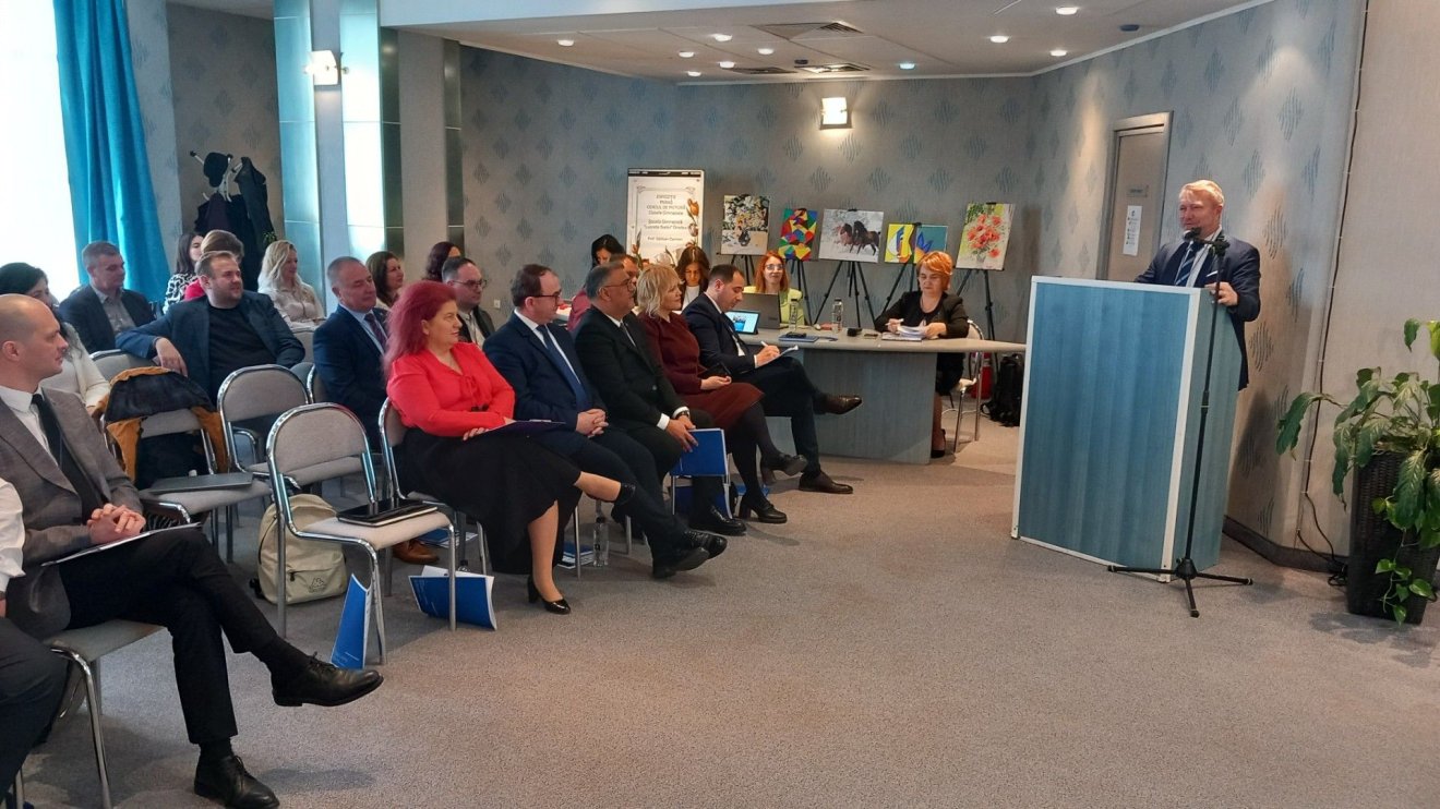 Az iskolaelhagyásról szerveztek konferenciát Nagyváradon