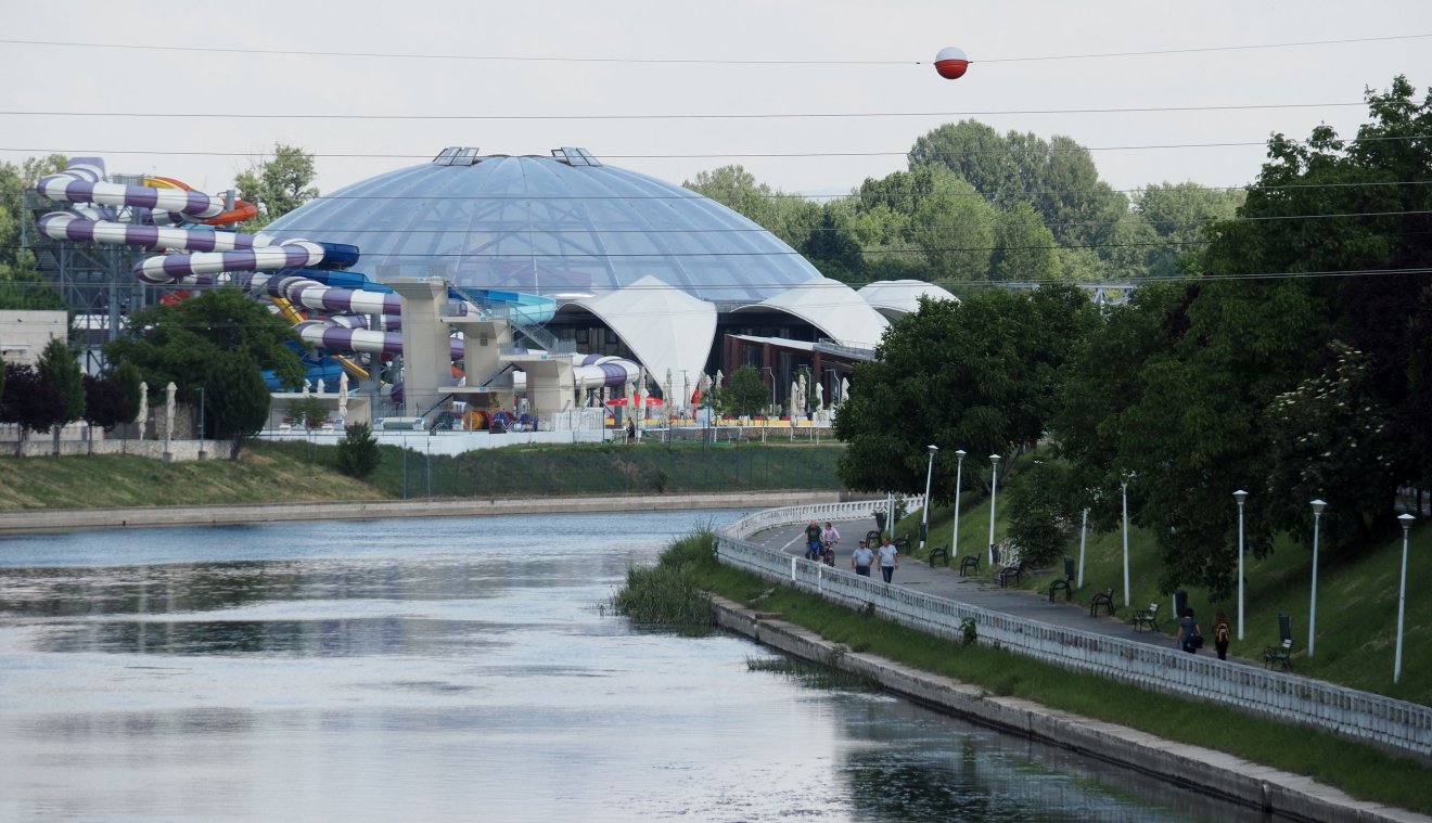 Ideiglenesen bezár az aquapark