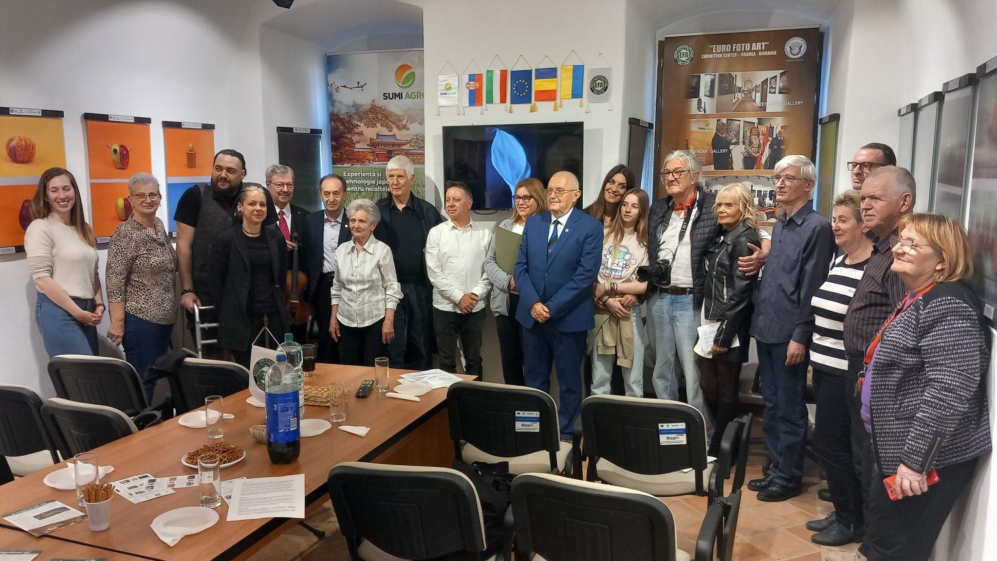 Budapesti fotóművészek alkotásaiból nyíltak kiállítások a várban