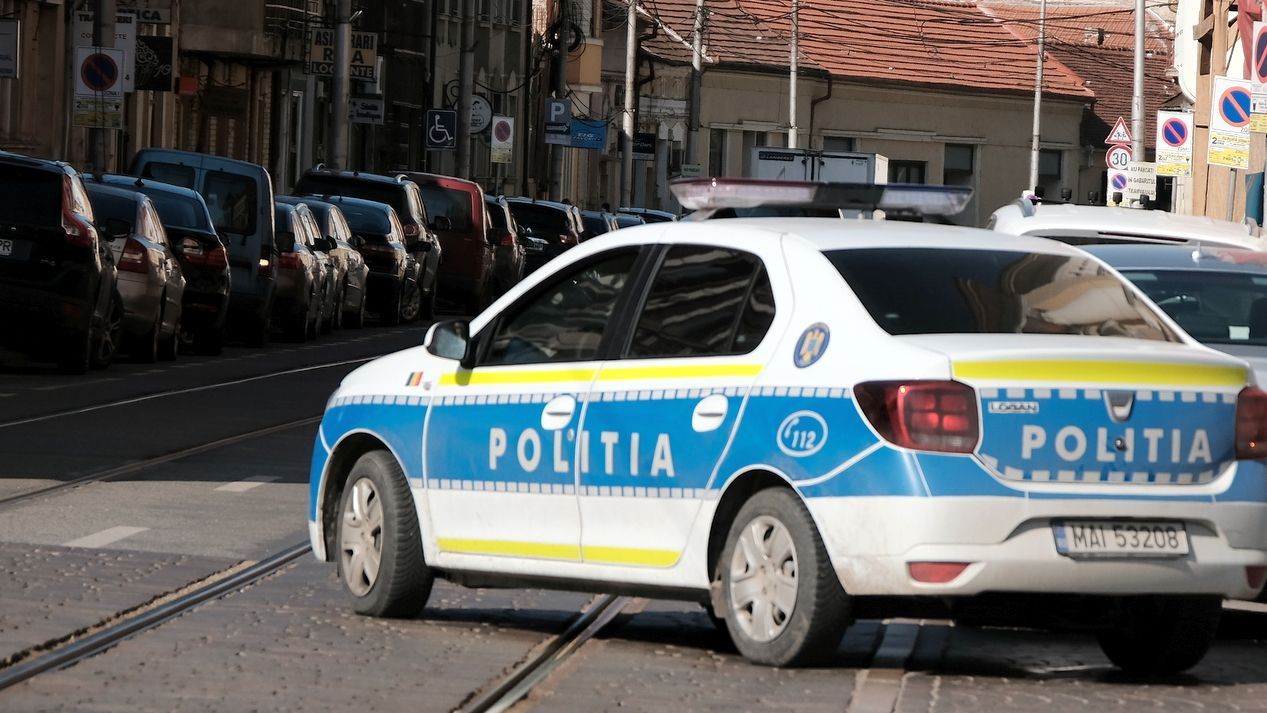 Rendőrökre támadt egy férfi Margittán