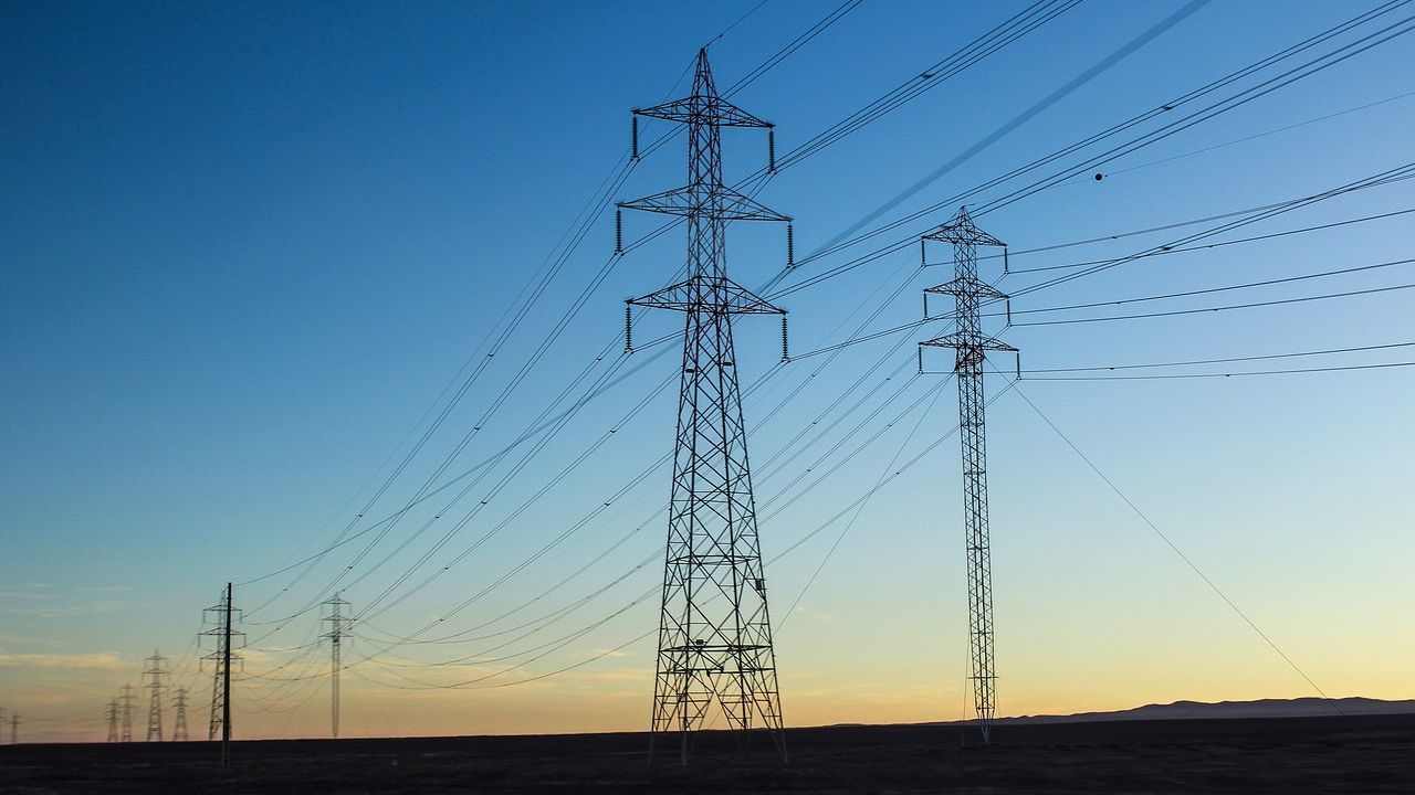 Burduja cáfolja azokat a rémhíreket, miszerint áramkiesés várható az elnökválasztás idején