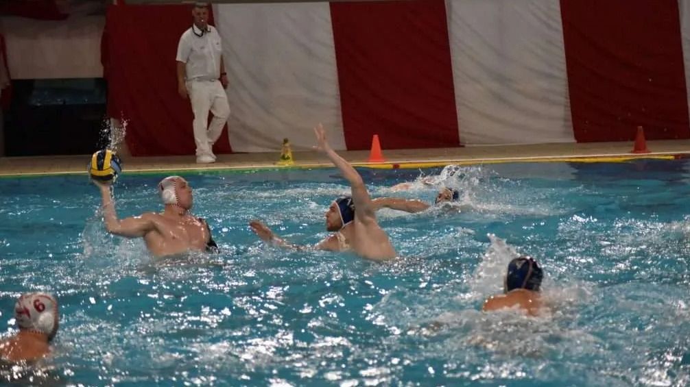 Vízilabda: méltatlan körülmények, tisztes helytállás