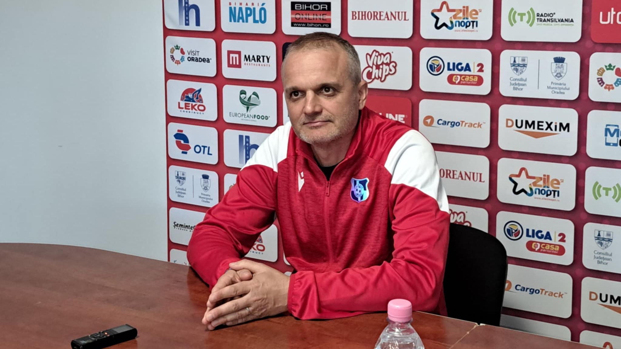 A közönség támogatását méltatta, de türelmet is kért Lincar