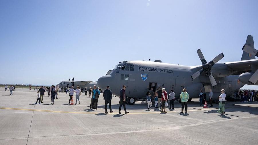 Sokan nem láthatták a katonai repülőgépeket