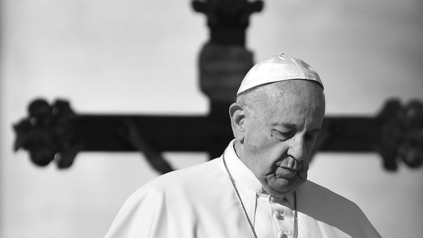 Ciolacu: A béke és a szenvedő emberek védelmezőjeként marad meg Ferenc pápa a világ emlékezetében