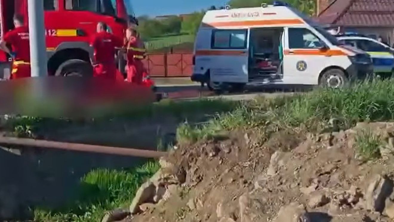 FRISSÍTVE | Vizesgödörbe esett és meghalt két gyermek Bánffyhunyadon